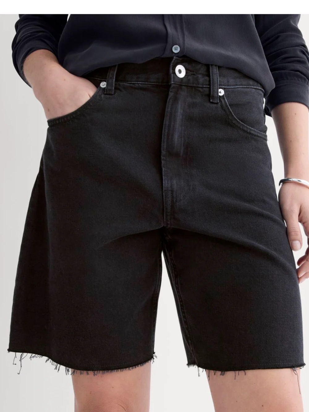 NWT Everlane OG Baggy denim Jean shorts size 29 black